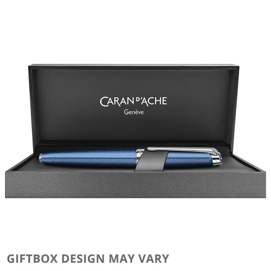 Caran D’Ache Leman Grand Blue Fountain Pen MEDIUM 5 Caran D’Ache Leman Grand Blue Fountain Pen MEDIUM - Image 3