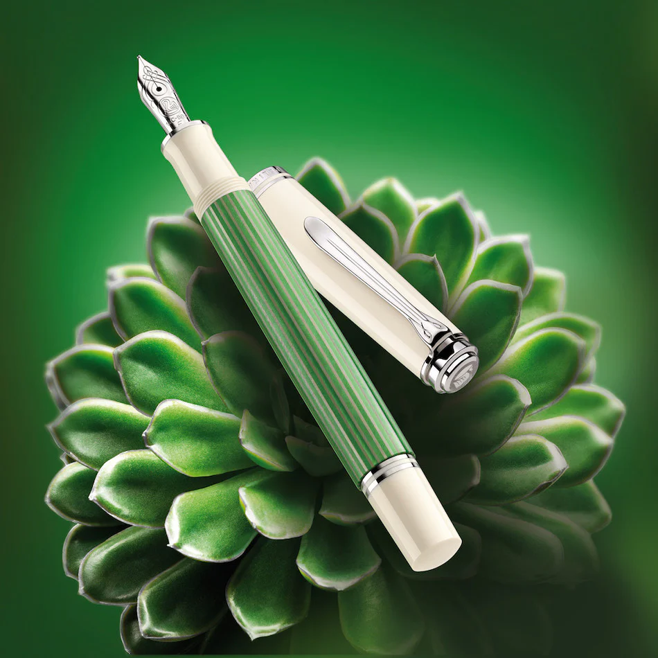 Pelikan Souveraen M605 Green And White Fountain Pen 6 Pelikan Souveraen M605 Green And White Fountain Pen - Image 4