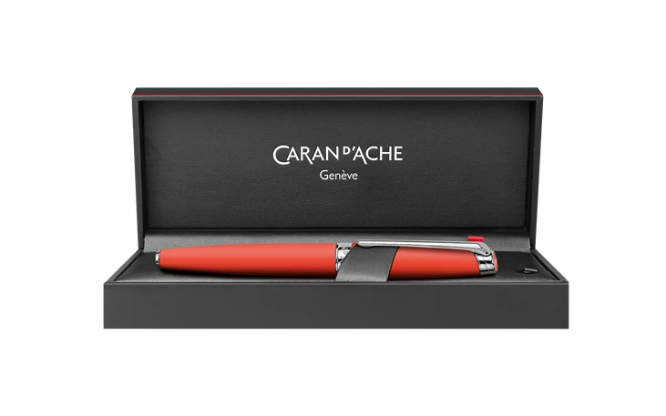 Caran D’Ache Leman Coral Fountain Pen MEDIUM 5 Caran D’Ache Leman Coral Fountain Pen MEDIUM - Image 3