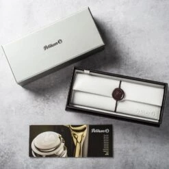 Pelikan Souveraen M600 Black And Green Gold Trim Fountain Pen -Office Supplies Store pelikan souveran m1000 fountain pen black 694696 1728x 7